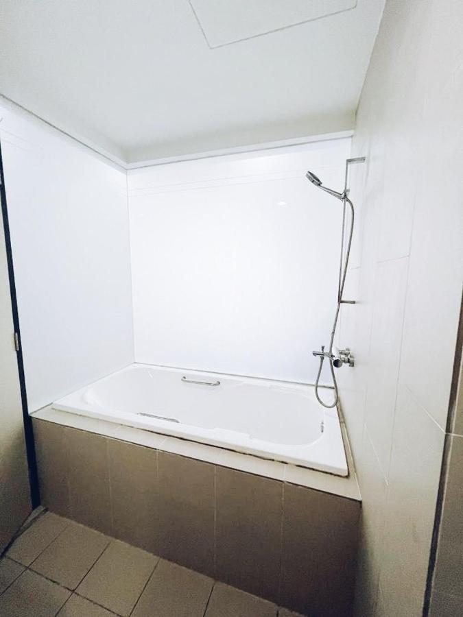 Connected Train 3 Bedrooms - Above Klgateway Mall 14 Kuala Lumpur Exterior photo