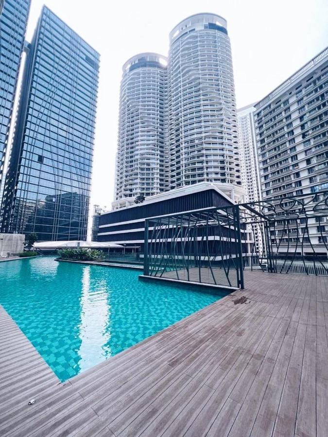 Connected Train 3 Bedrooms - Above Klgateway Mall 14 Kuala Lumpur Exterior photo